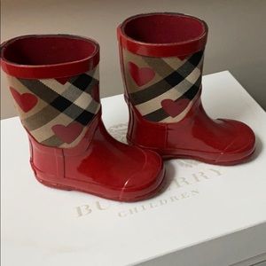 Authentic Burberry Heart rain boots.